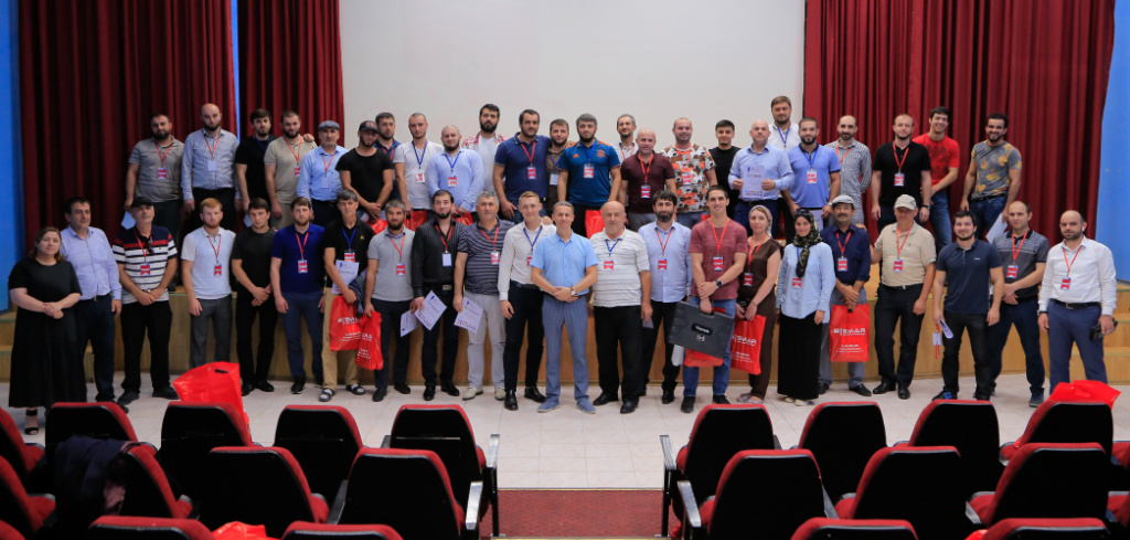 семинаг в городе Махачкала Про Аква.jpg