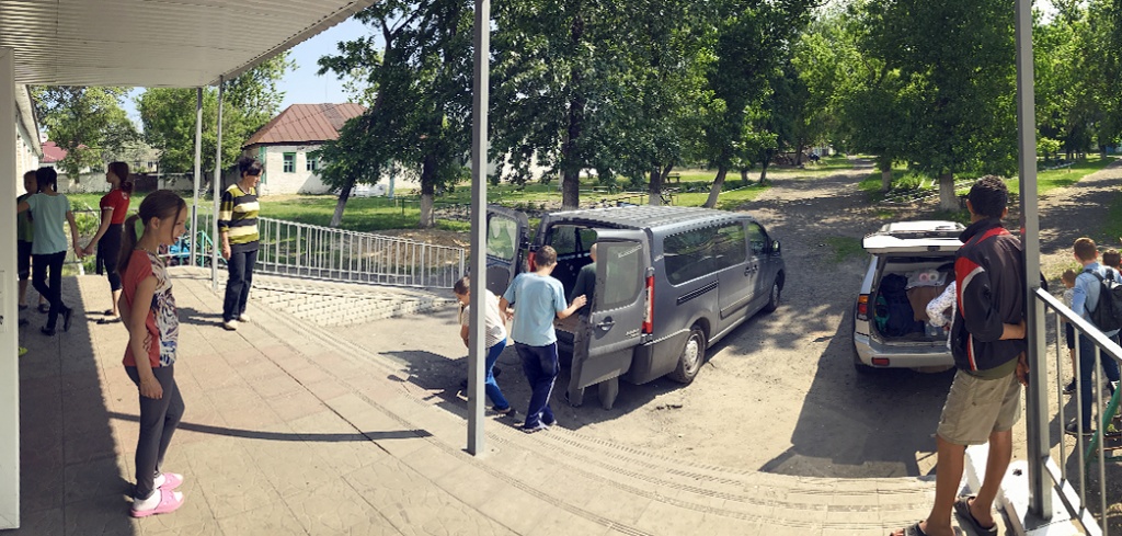 школа-интернат благотворительная акция компания Про Аква.jpg