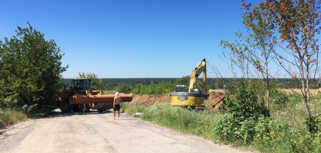 коллектор с трубами политрон прокан.jpg коллектор с трубами политрон прокан.jpg